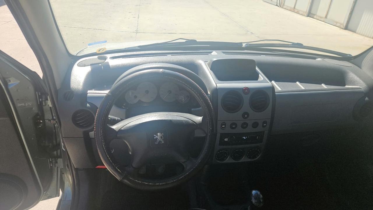 Peugeot Ranch 1.6 HDi 5p. Lee N1 2007