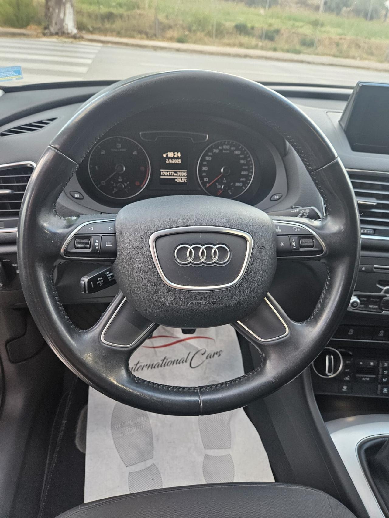 Audi Q3 2.0 TDI 120cv 88kw FULLOPTIONAL