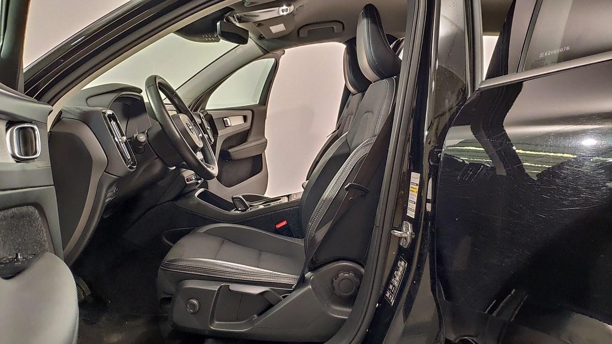 VOLVO Xc40 T4 Awd Geartronic Momentum