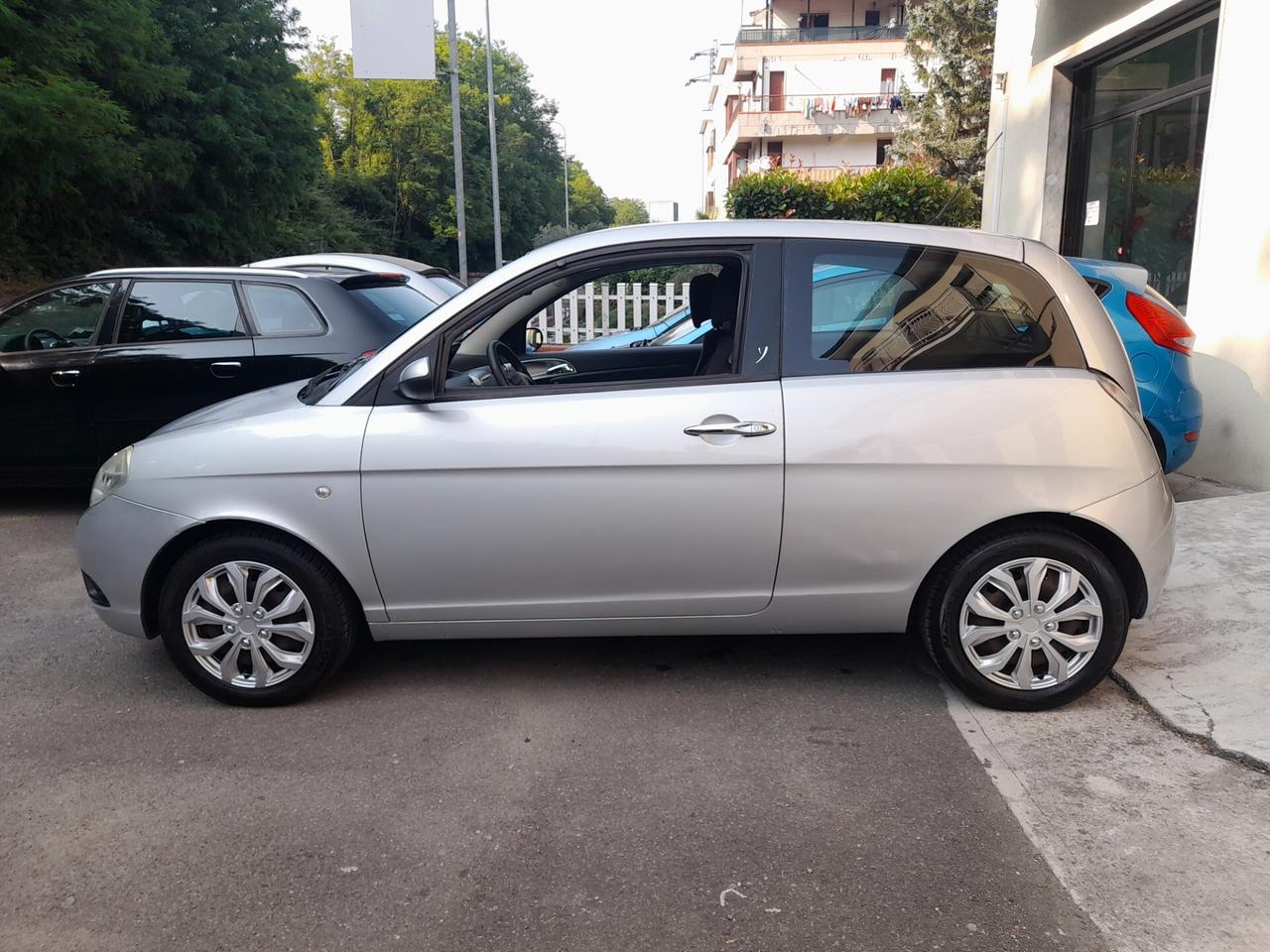 Lancia Ypsilon 1.2 Argento