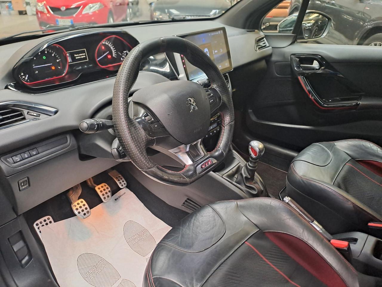PEUGEOT 1.6 GTI 208 cv E6