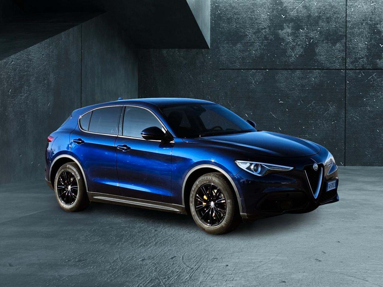 Alfa Romeo Stelvio 2.2 Turbo Diesel 160CV Super AT8 RWD