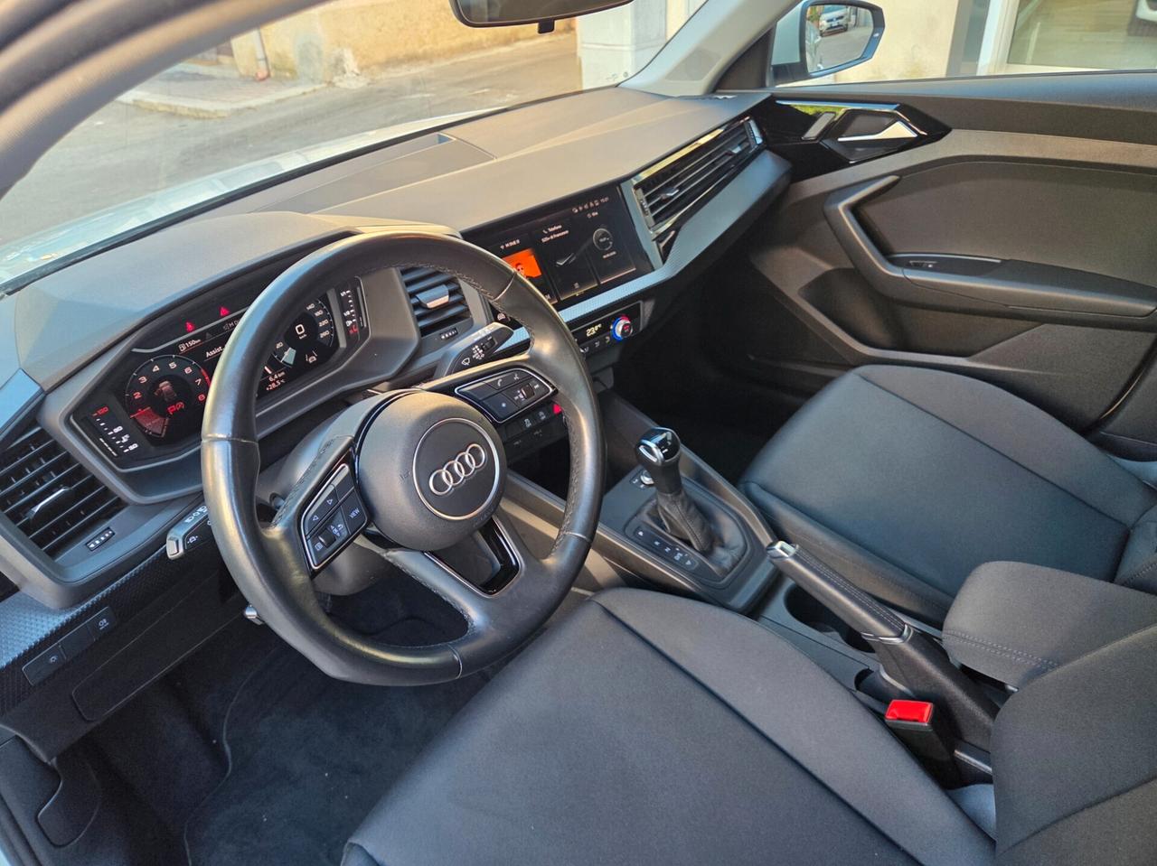 Audi A1 Allstreet 30 TFSI S tronic I ADMIRED