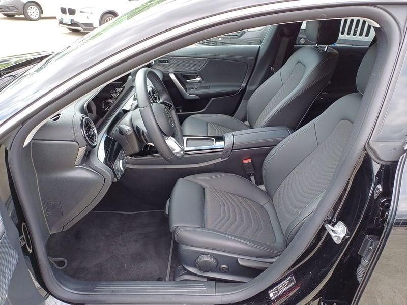 Mercedes-Benz CLA Coupé CLA Coupe 180 Progressive Advanced auto