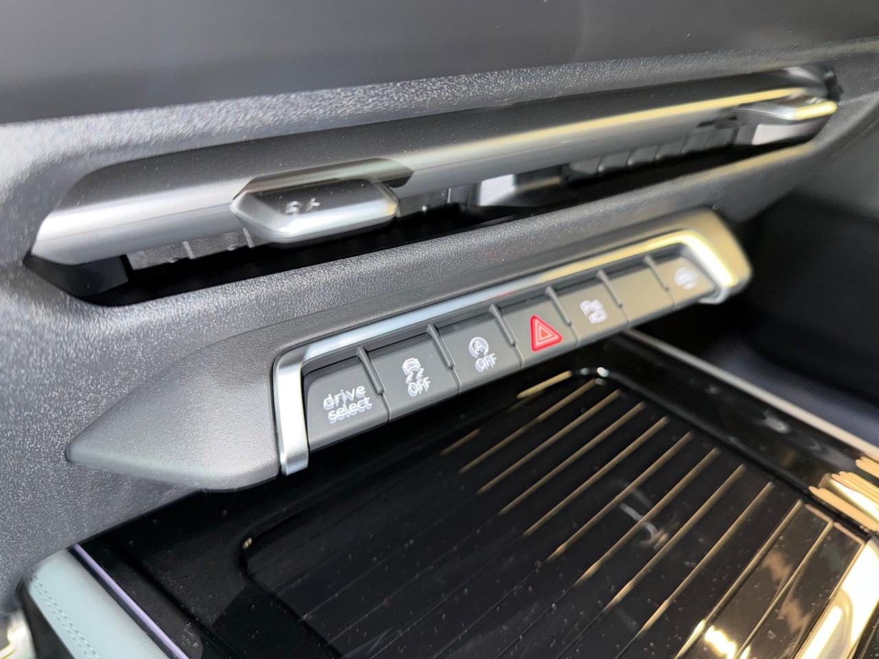 Audi Q3 SPB TDI 110 kW S tronic Line edition