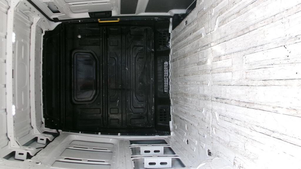 Volkswagen Crafter II Furgone tetto alto E-Crafter 35 136cv L3h3