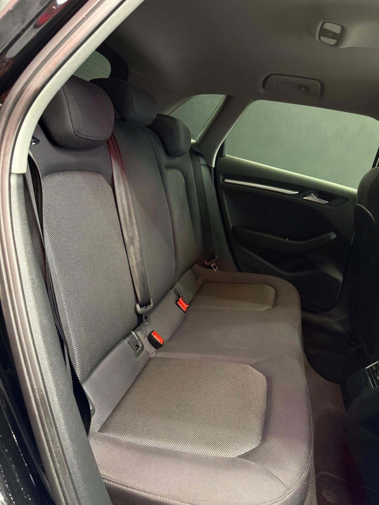 Audi A3 SPB 1.6 TDI 110CV S tronic Design 2017