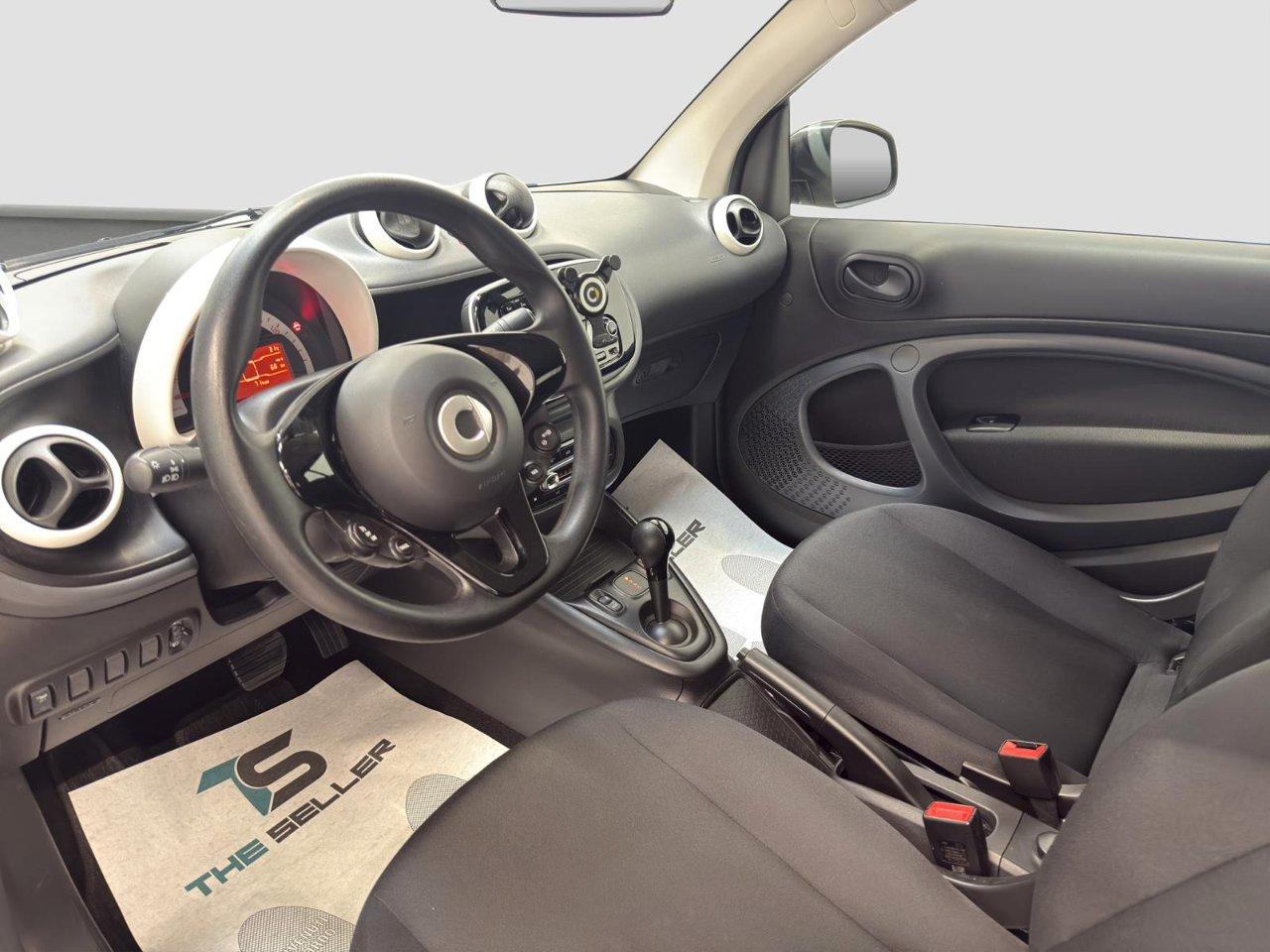 Smart fortwo cabrio electric drive*FORMULA S*