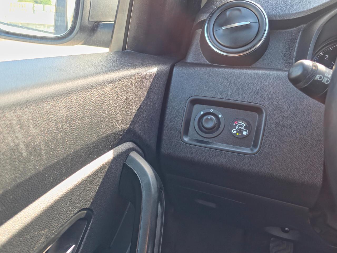 Dacia Duster 1.6 SCe GPL 4x2 Techroad 2019-E6 Manuale NEO