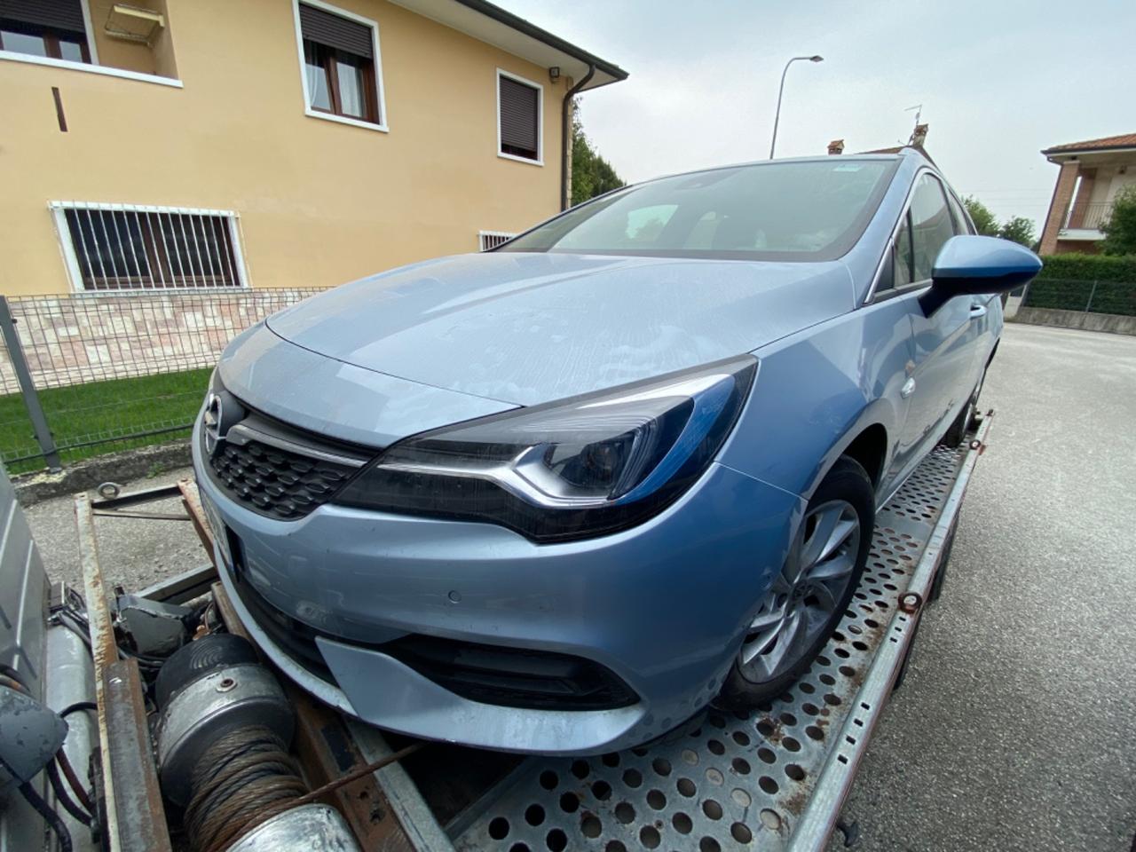 Opel Astra 1.5 CDTI non va in moto