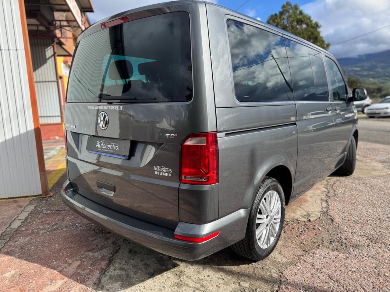 Volkswagen Multivan 2.0 TDI 150CV 7 POSTI IVA ESPOSTA