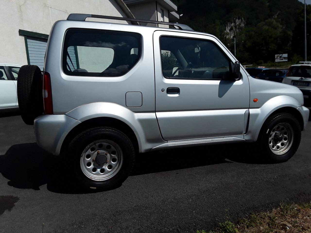 Suzuki Jimny 1.3i 16V cat 4WD JLX