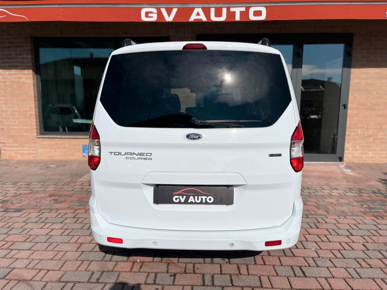 Ford Tourneo Courier