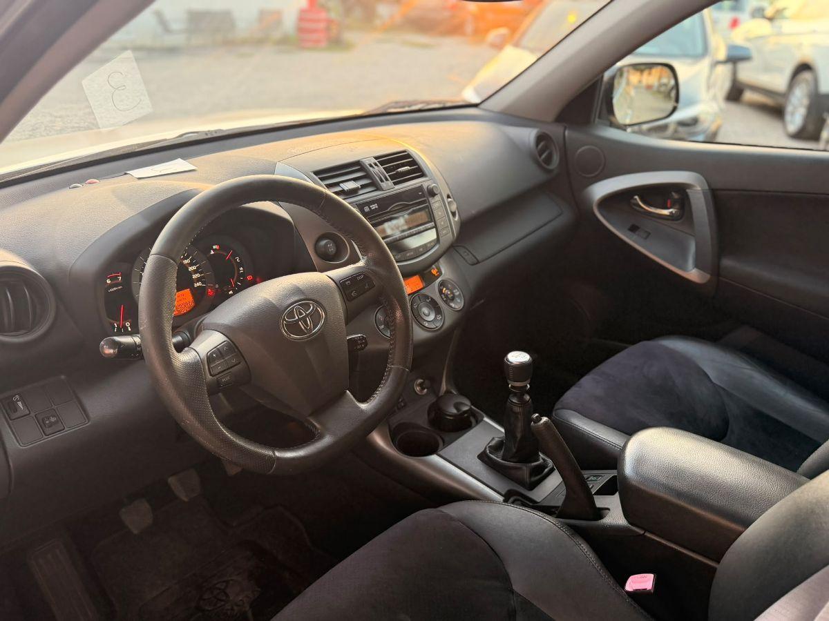 TOYOTA - RAV4 - 2.2 D-4D 150CV 4WD Exclusive