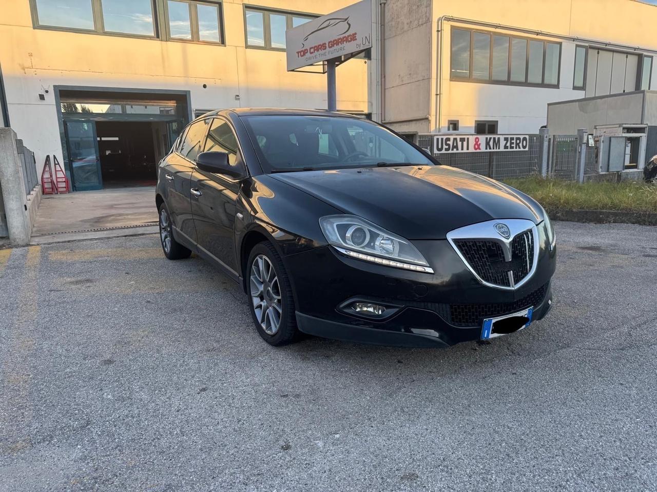 Lancia Delta 2.0 MJT Platino