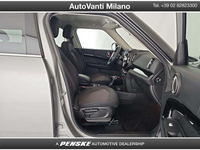 MINI Countryman Plug-In Hybrid Cooper S E Classic 4WD automatica