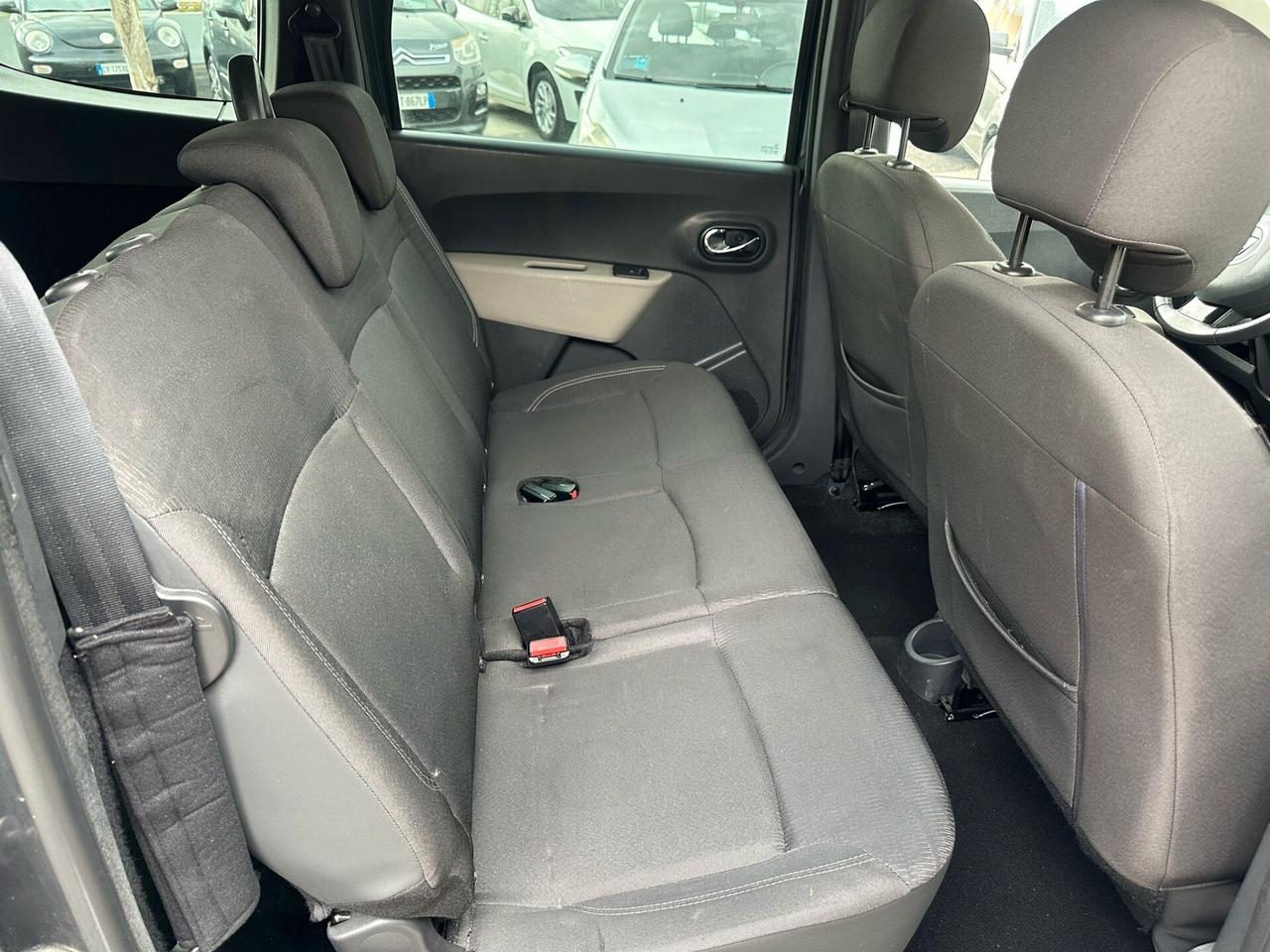 Dacia Lodgy 1.6 100CV Start&Stop GPL 5 posti SS Ambiance Family