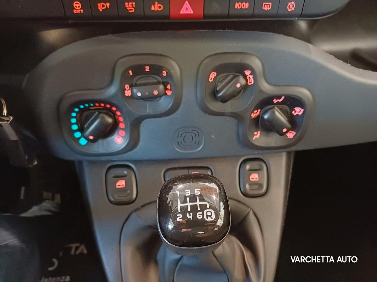 Fiat Panda 1.0 FireFly S&S Hybrid SEMINUOVA 12/2023