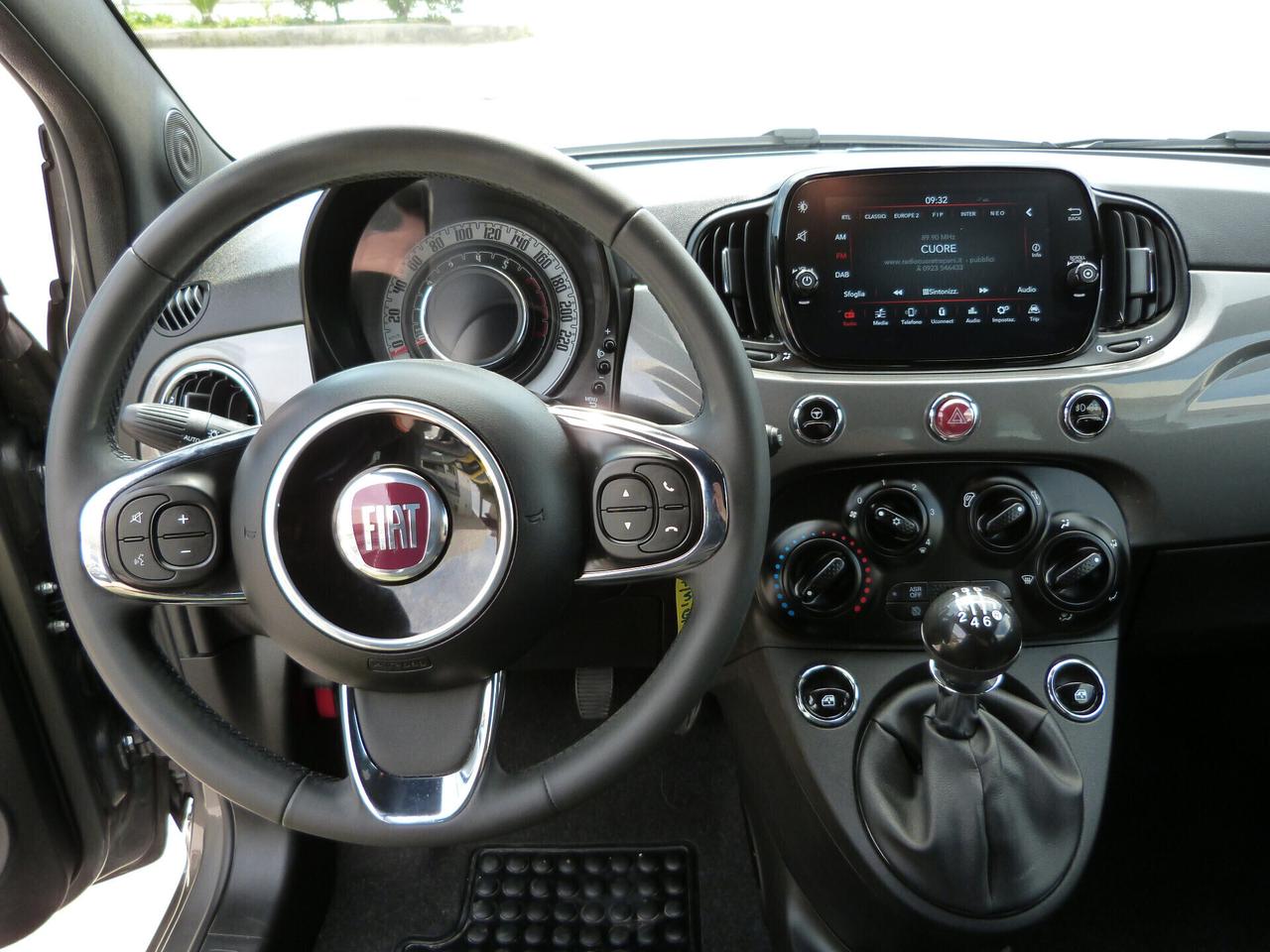 Fiat 500 1.0 Hybrid Dolcevita