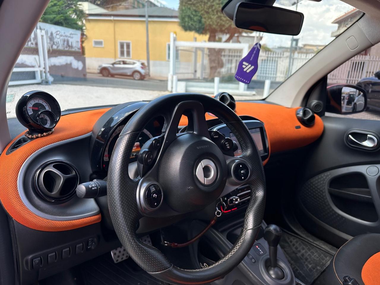 Smart ForTwo BRABUS 0.9 Turbo twinamic parisblue Xclusive