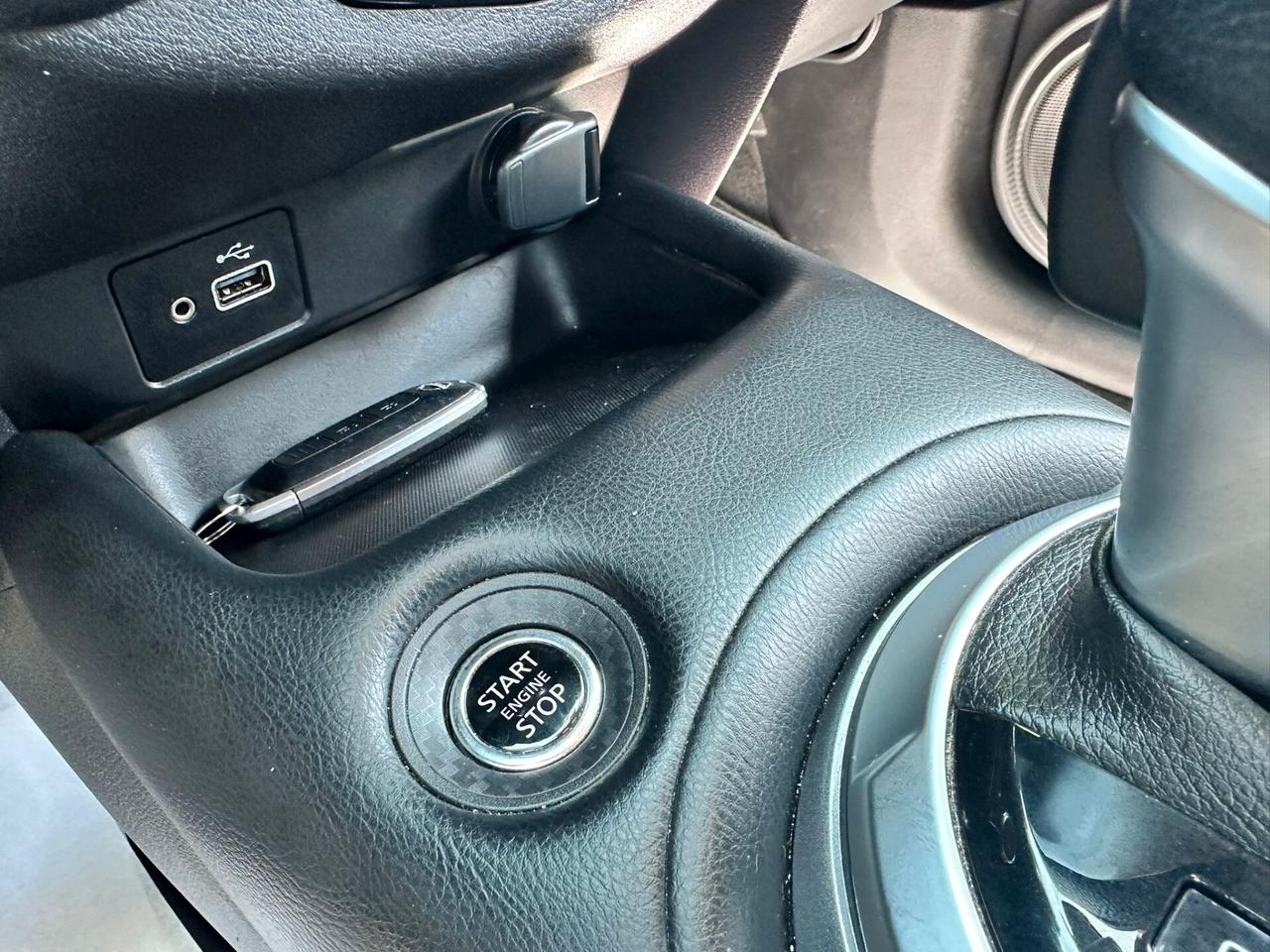 Nissan Juke 1.0 DIG-T 114 CV DCT N-Connecta
