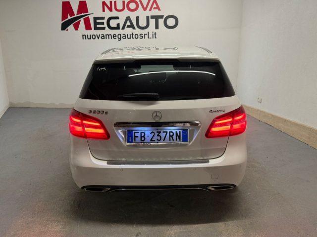 MERCEDES-BENZ B 200 d Automatic Sport