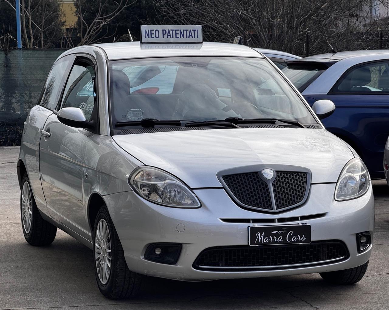 Lancia Ypsilon 1.2 - ADATTA AI NEOPATENTATI