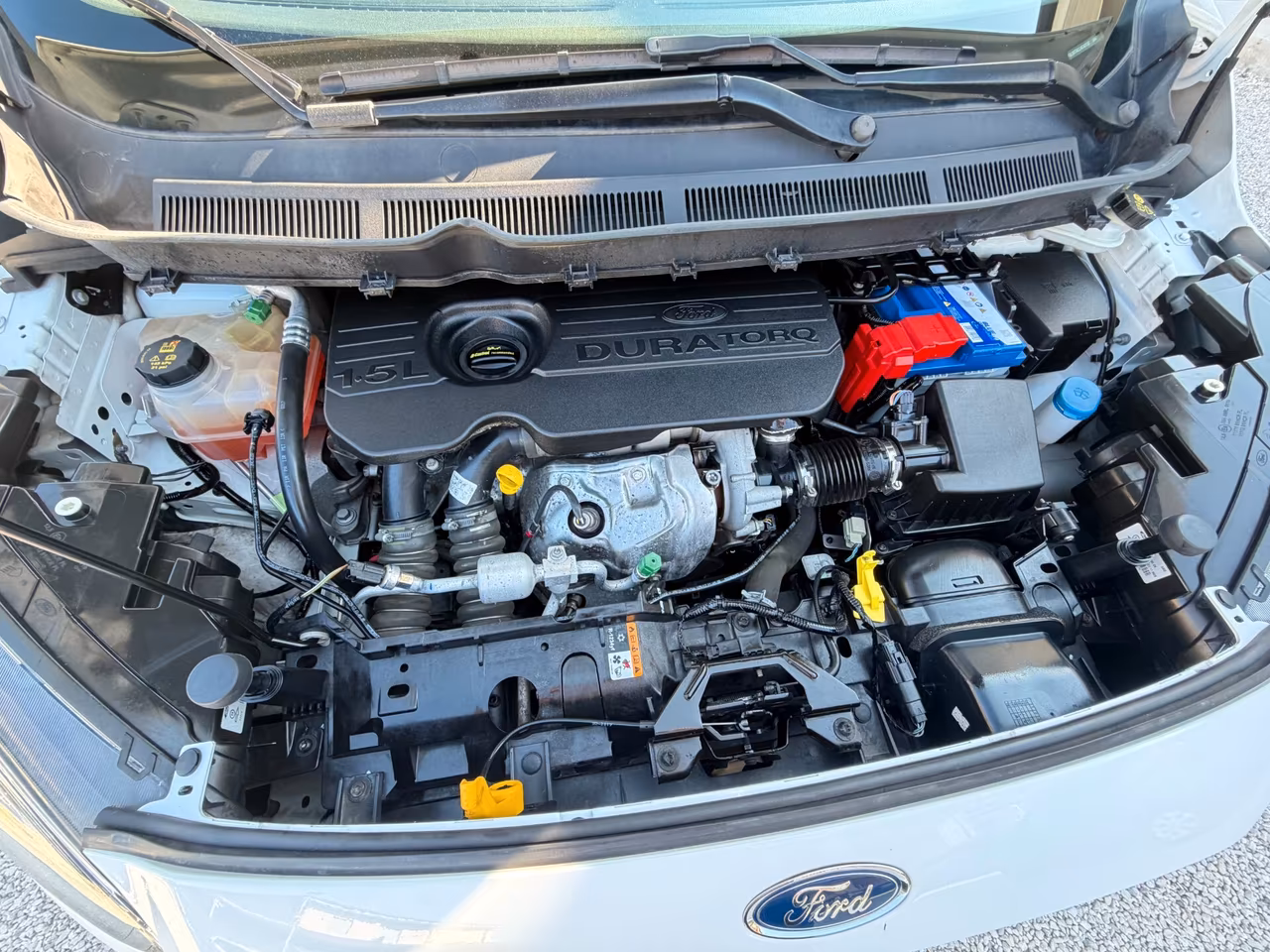 Ford Tourneo Courier 1.5 TDCI 95 cv 136.705 km unico proprietario autocarro