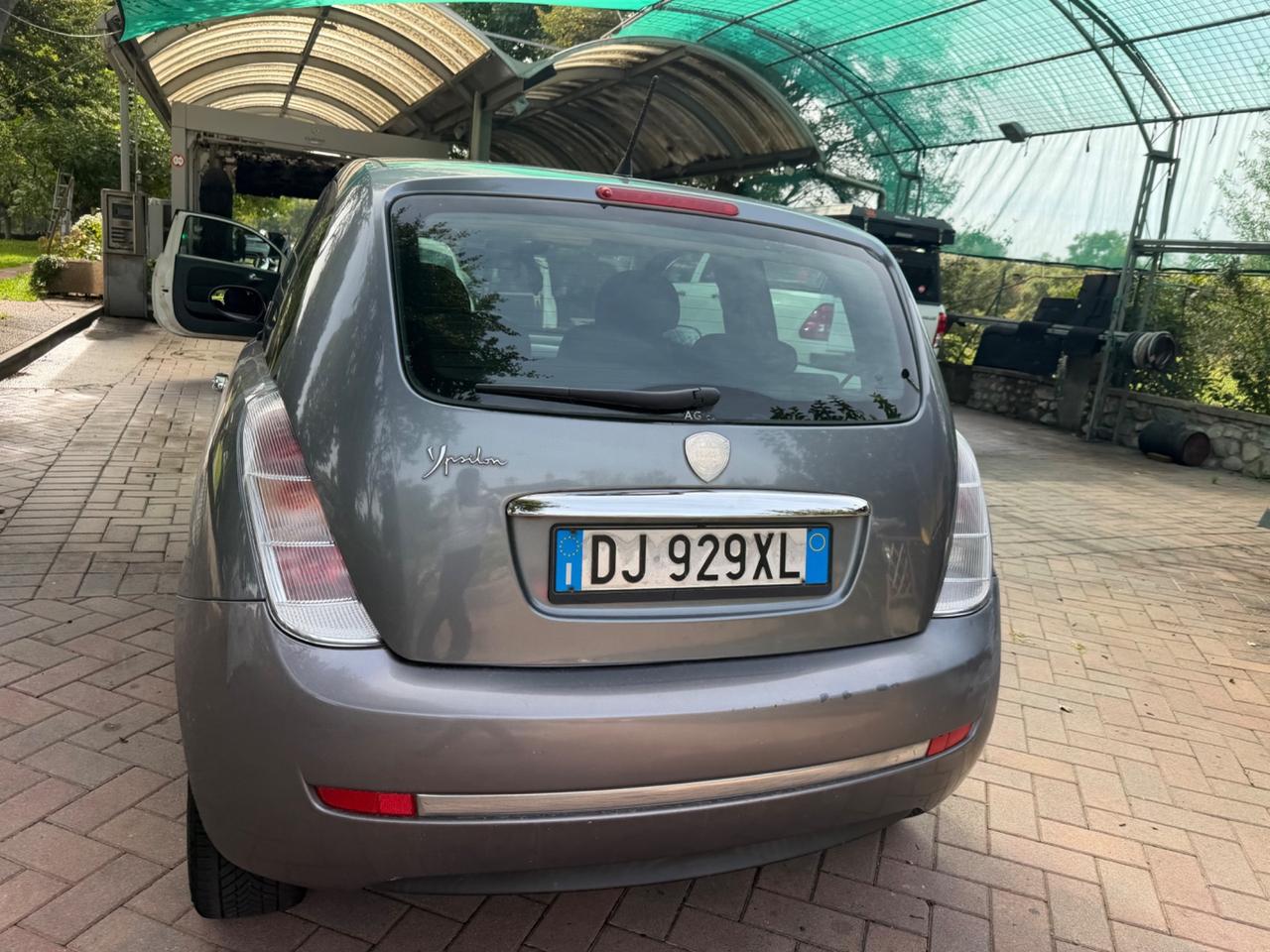 Lancia Ypsilon 1.2 Argento*Neopatentati*