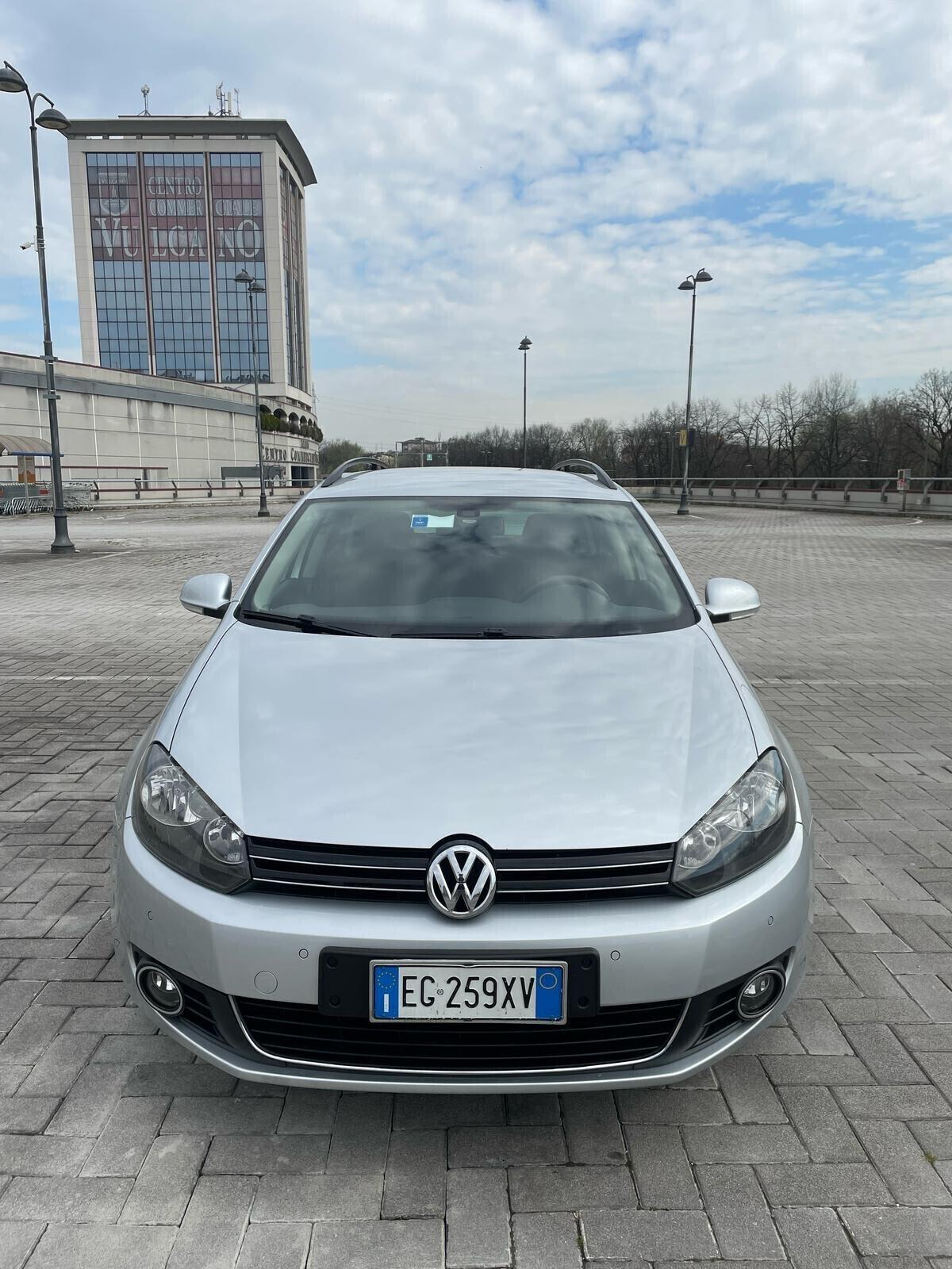 Volkswagen Golf Variant 1.6 TDI DPF DSG Highline 12 MESI GARANZIA UNI. PRO