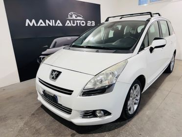 Peugeot 5008 1.6 HDi 116CV Allure*7 POSTI*