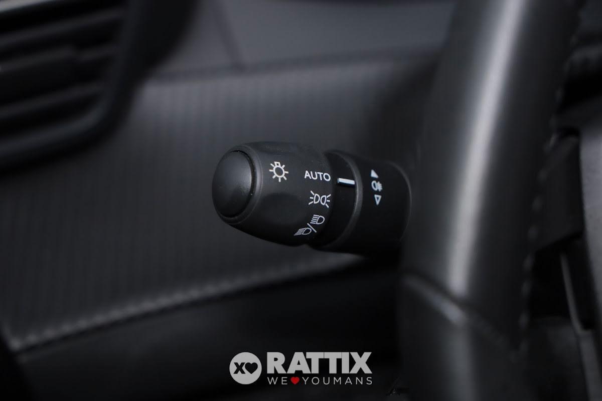 Peugeot 208 1.2 hybrid Allure e-dcs 6