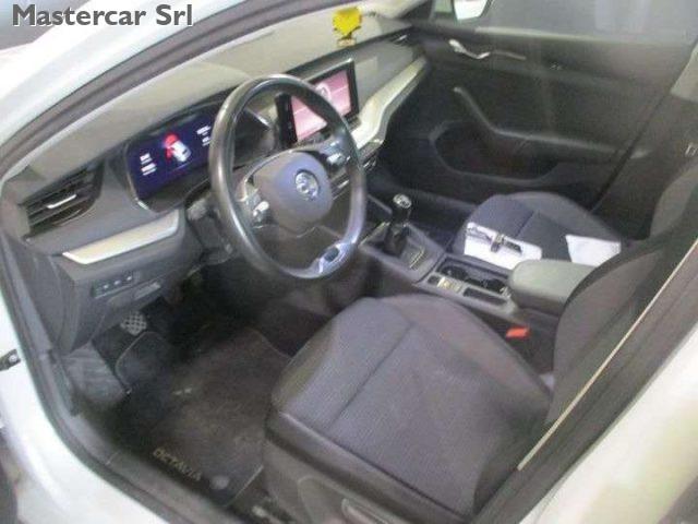 SKODA Octavia Wagon 2.0 tdi evo Ambition 115cv - GC515YF