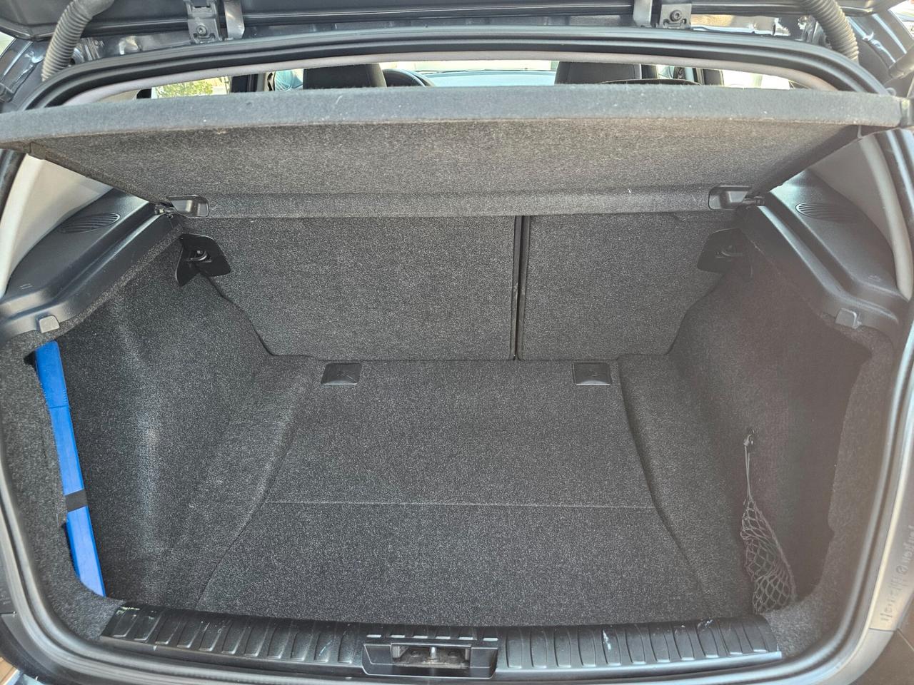 Bmw 118d 5 porte Attiva