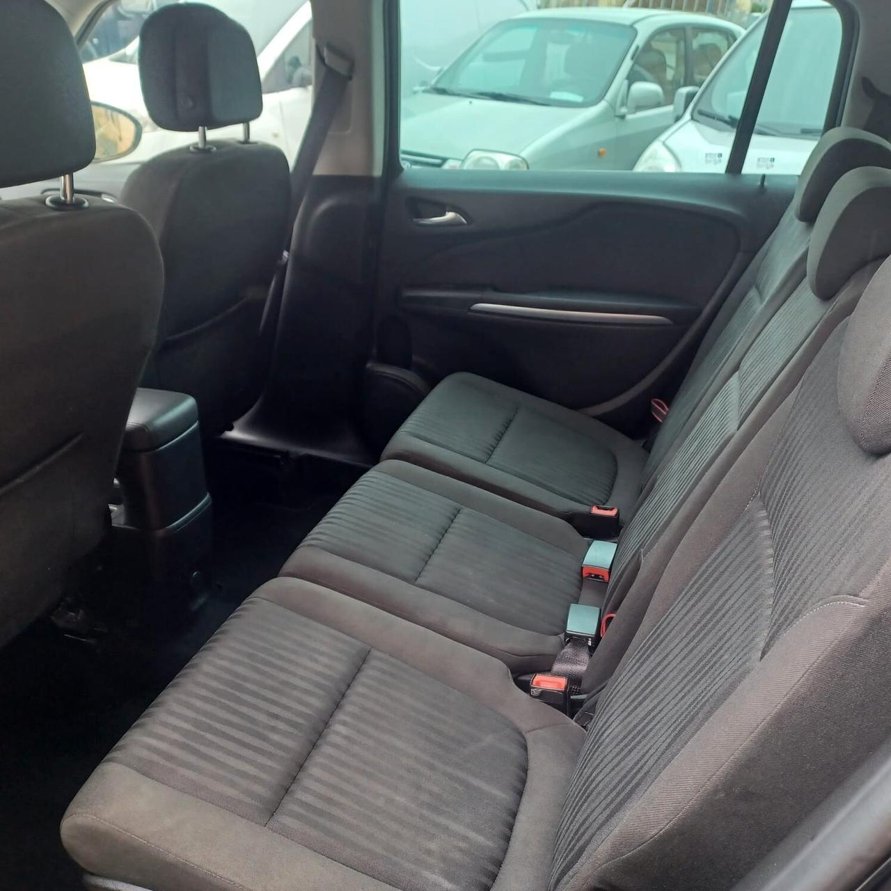 7 POSTI OPEL ZAFIRA 1.6 GARANZIA 12 MESI