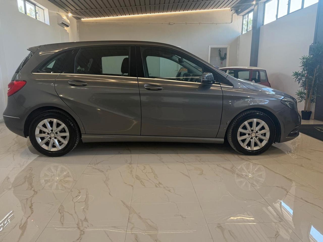 Mercedes-benz B 180 CDI Premium