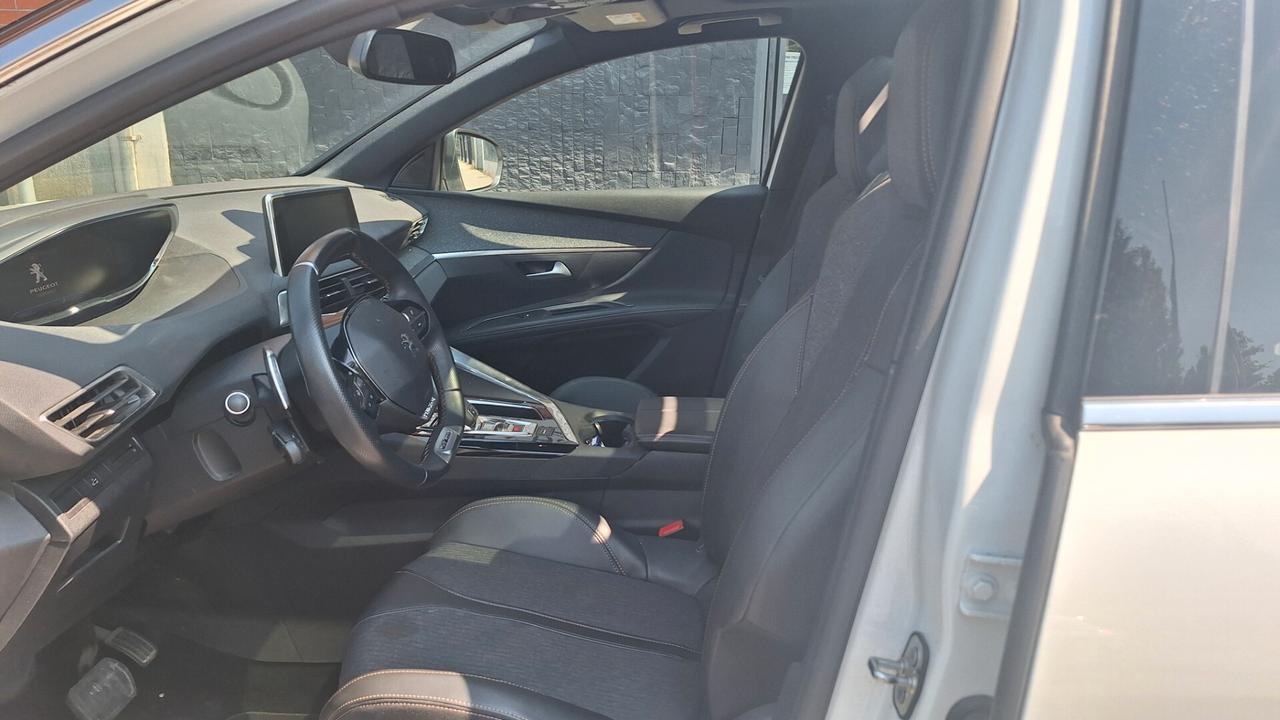 Peugeot 5008 BlueHDi 130 S&S EAT8 GT