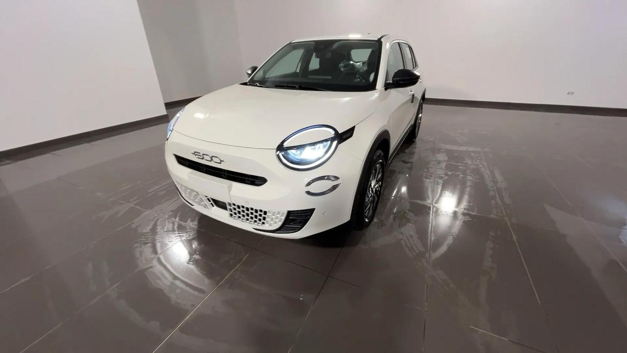 Fiat 600 Hybrid 100 CV DCT MHEV