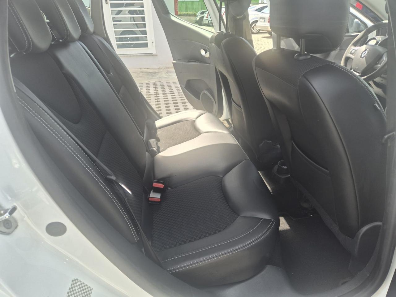 Renault Clio dCi 8V 90 CV 5 porte Moschino Zen