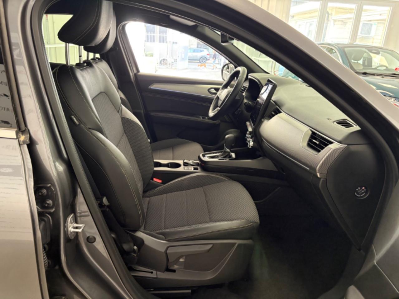 Renault Arkana 1.6 E-Tech full hybrid Techno 145cv