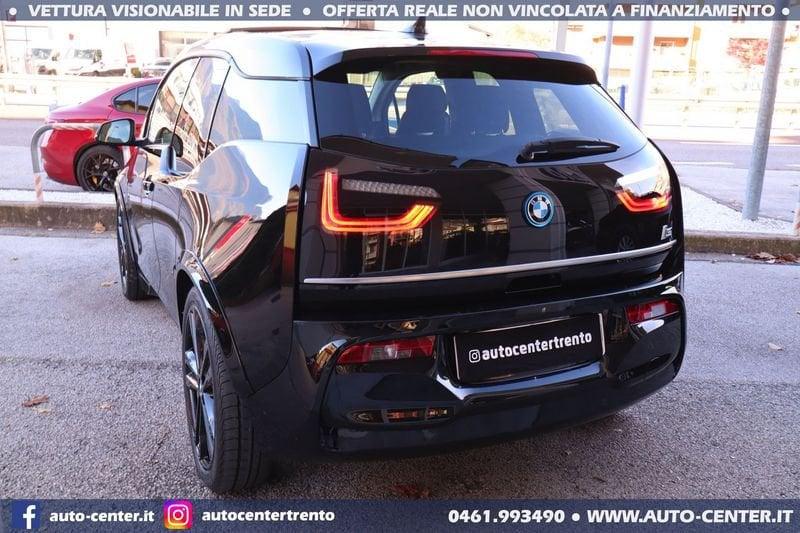 BMW i3 s 120 Ah Edition RoadStyle 1 of 900