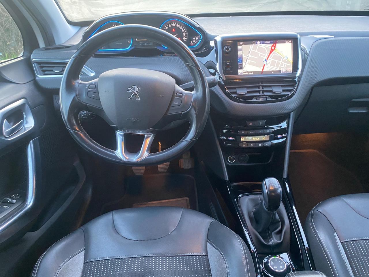 Peugeot 2008 PureTech Turbo 110 S&S Allure