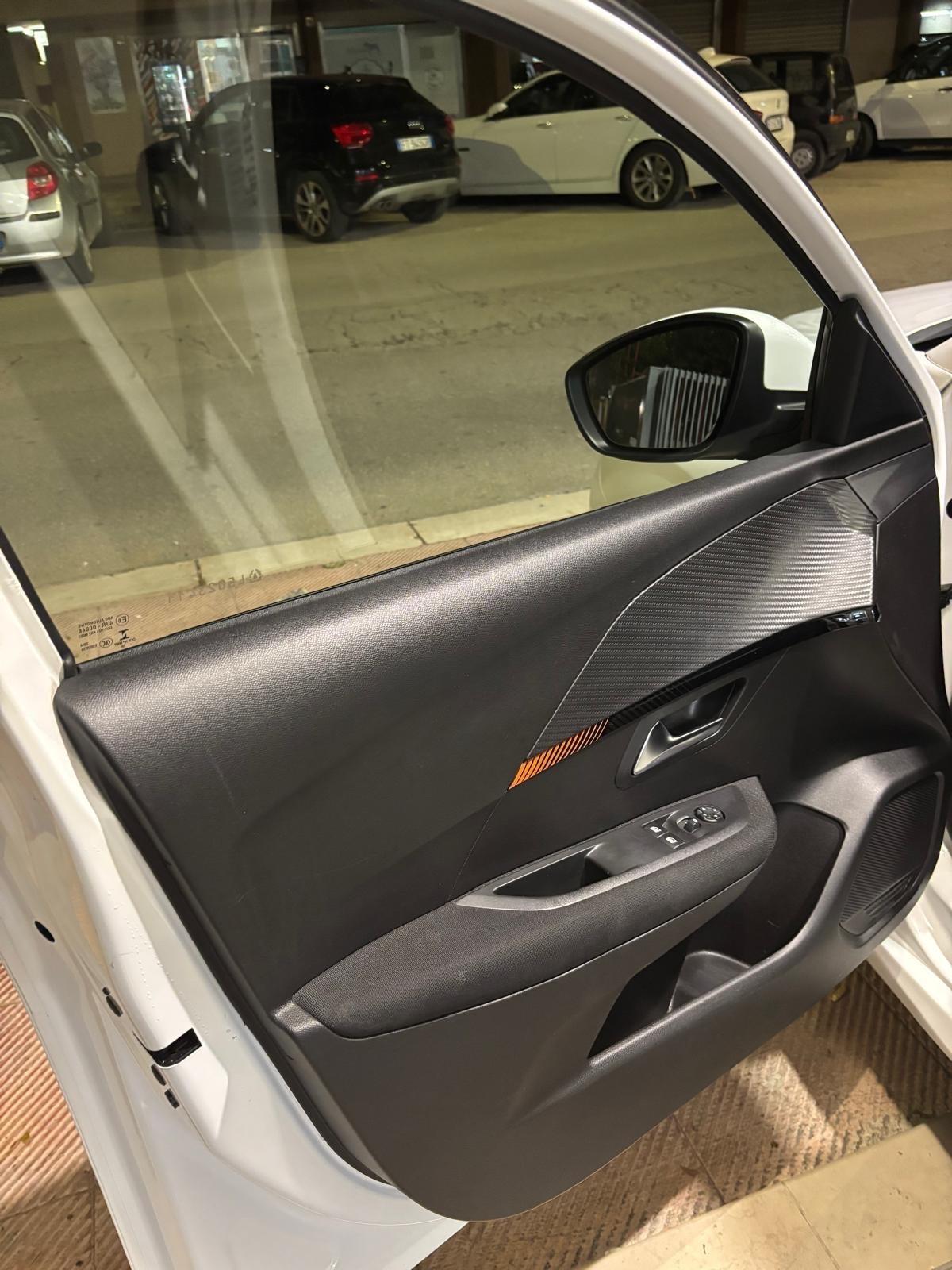 Peugeot 208 PureTech 75 Stop&Start 5 porte Active GPL