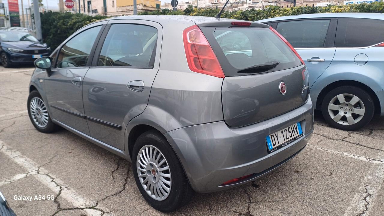 Fiat Grande Punto 1.3 MJT 75 CV 5 porte Dynamic