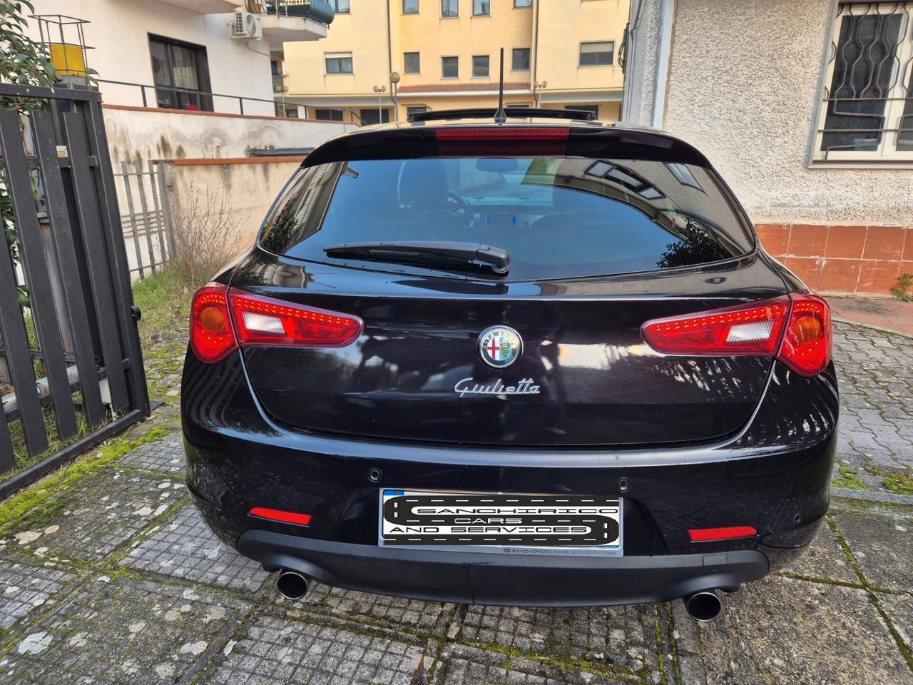 Alfa Romeo Giulietta 1750 TBi Quadrifoglio Verde