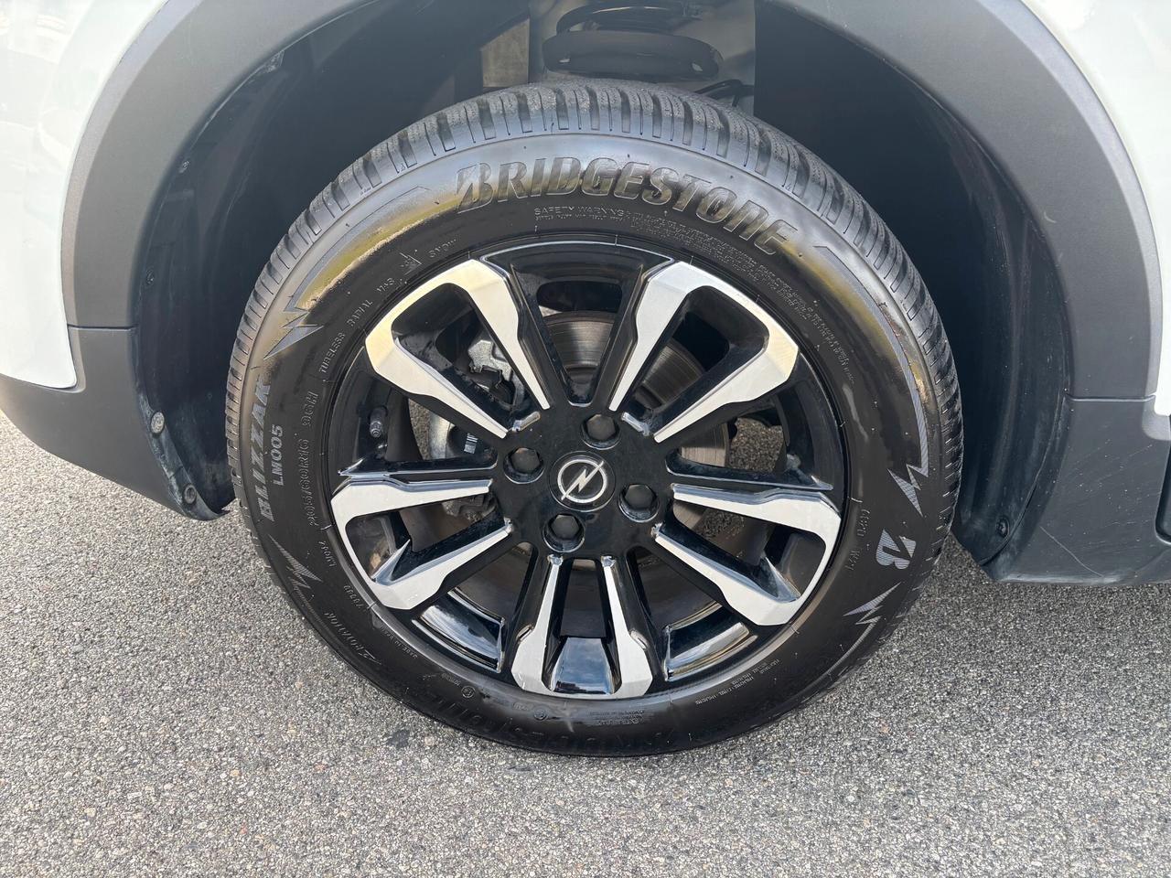 Opel Crossland 1.5 ECOTEC D 110 CV Start&Stop Design & Tech