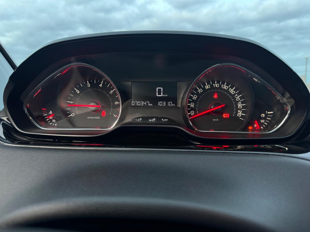 Peugeot 208 1.2 VTi 82 CV 5 porte 70.000km
