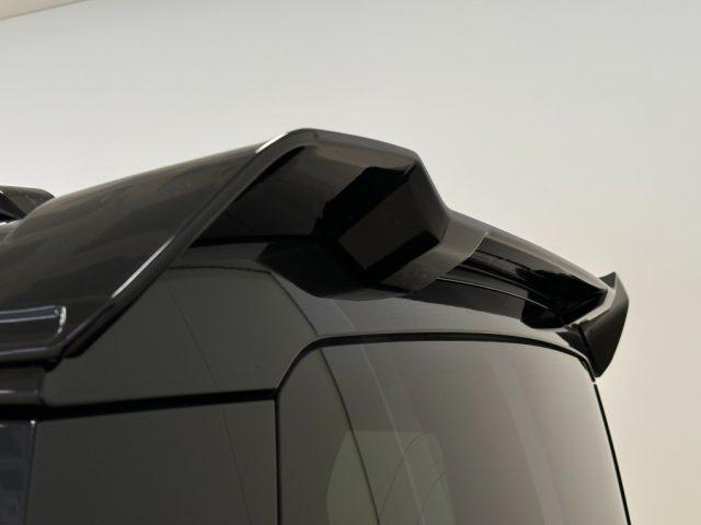 LAND ROVER Defender 110 3.0D I6 200 CV AWD Auto SE