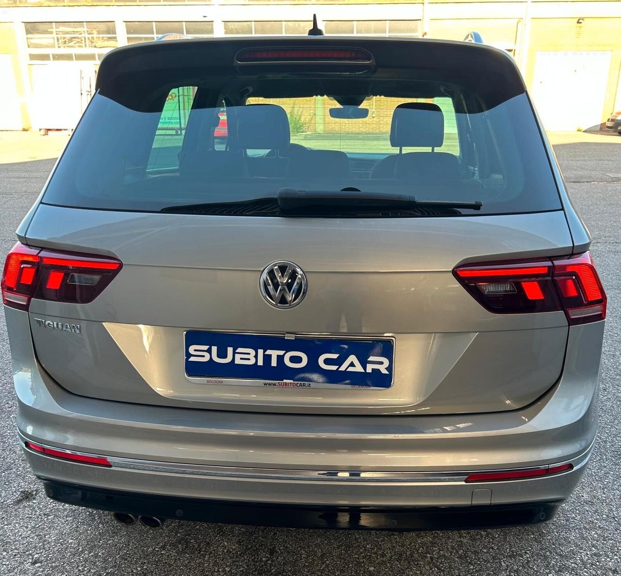 Volkswagen Tiguan 2.0 TDI SCR DSG R-LINE