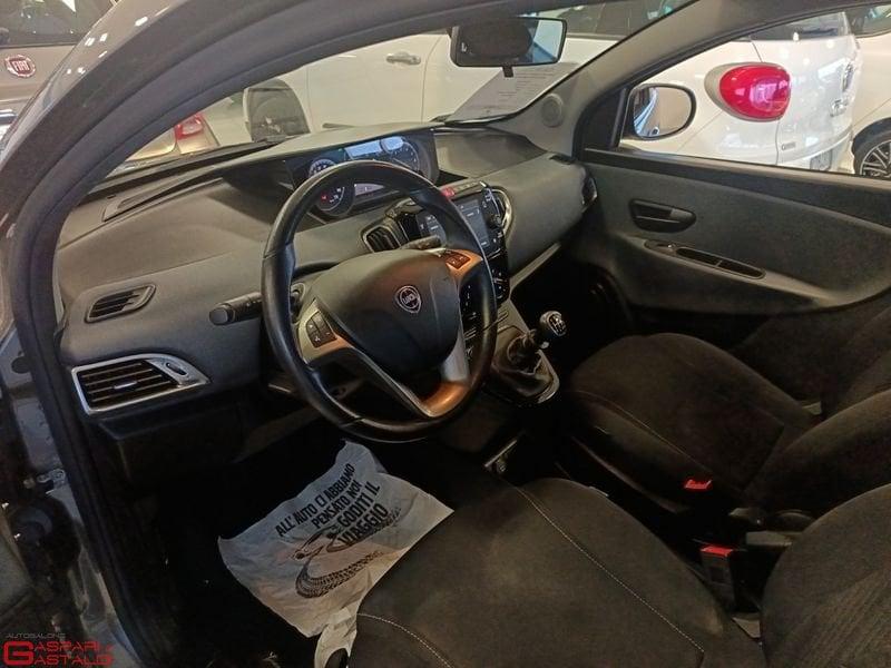 Lancia Ypsilon Ypsilon 1.0 FireFly 5 porte S&S Hybrid Gold